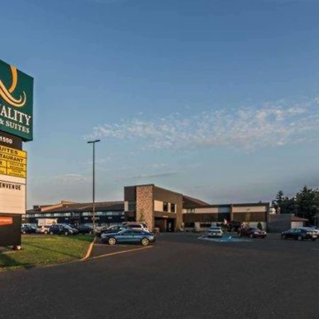 Quality Inn & Suites Matane Exteriör bild
