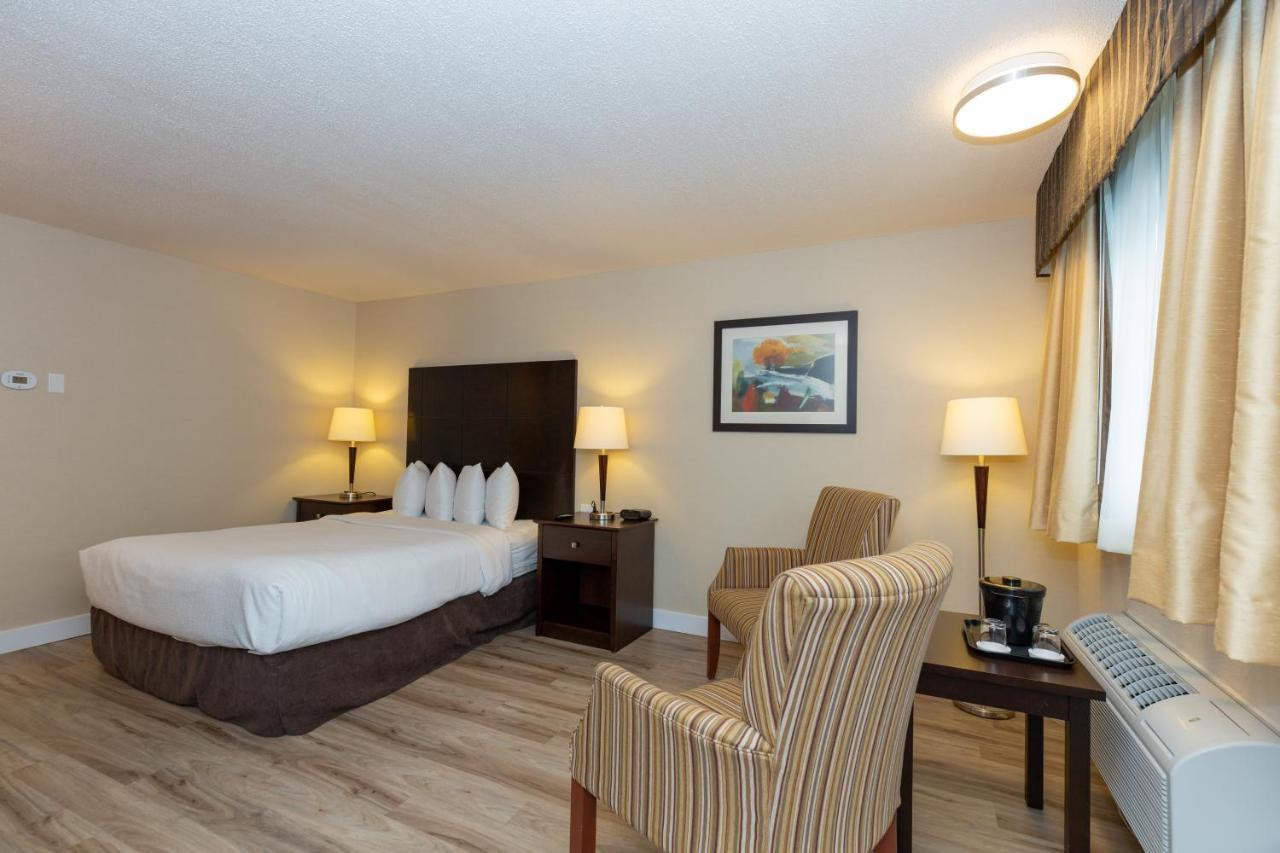 Quality Inn & Suites Matane Exteriör bild