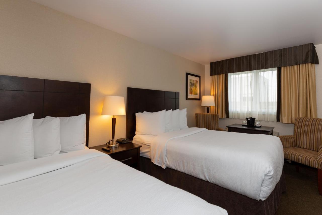 Quality Inn & Suites Matane Exteriör bild