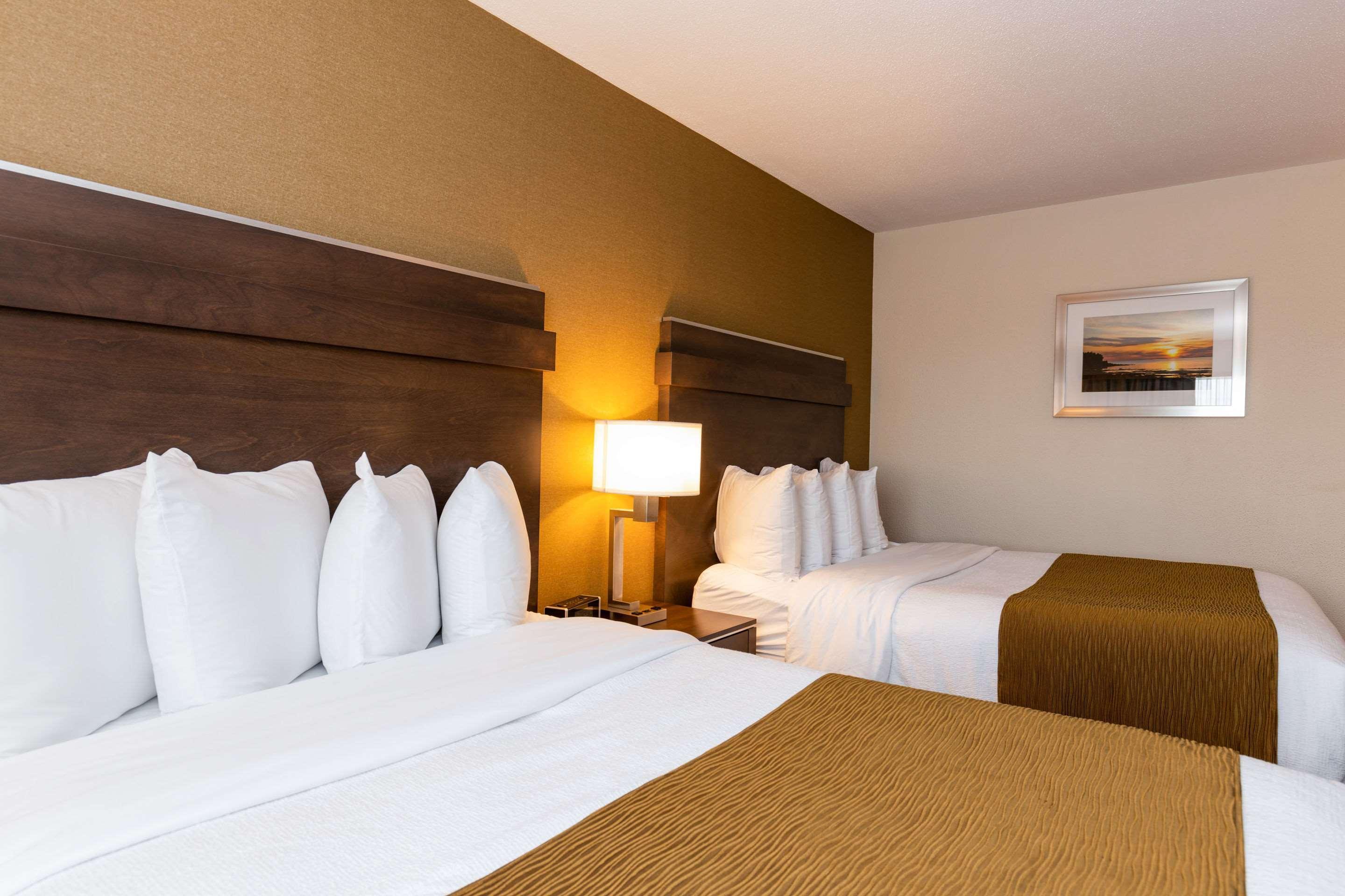 Quality Inn & Suites Matane Exteriör bild