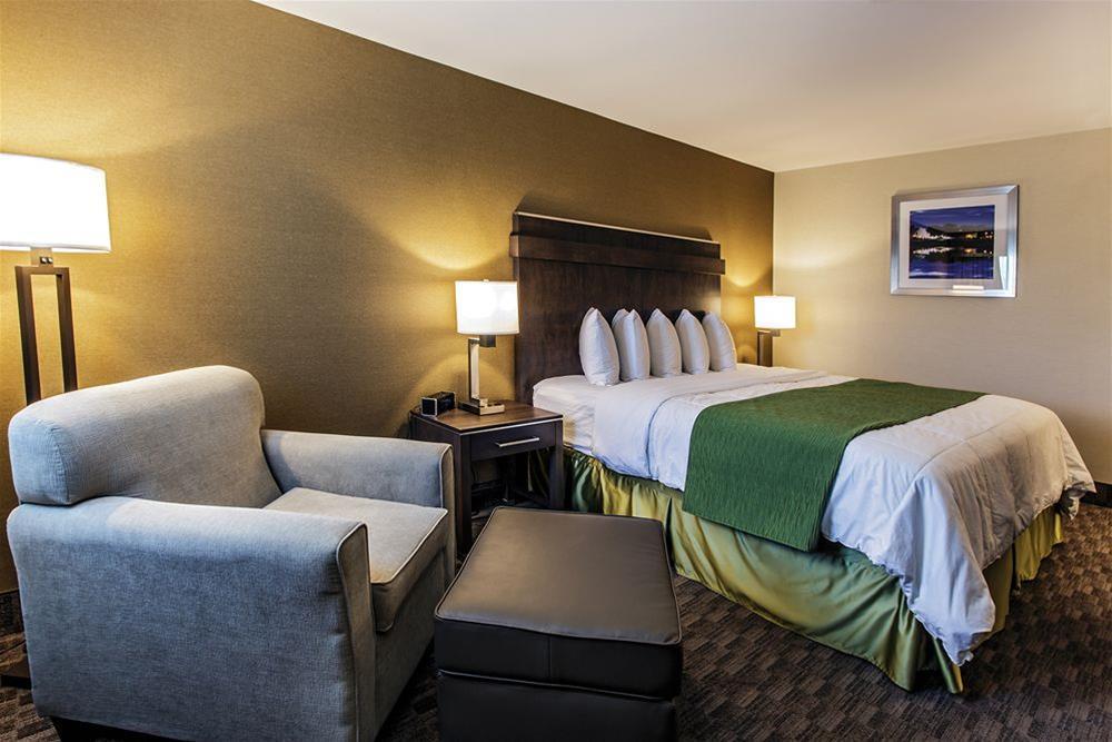 Quality Inn & Suites Matane Exteriör bild