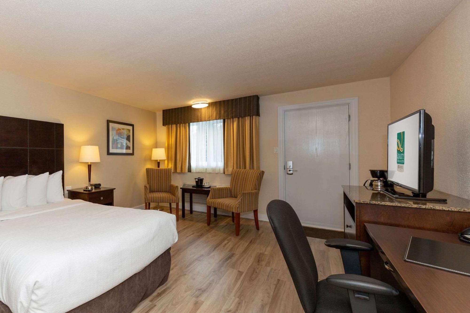 Quality Inn & Suites Matane Exteriör bild